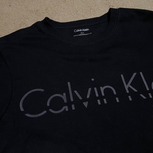 Men’s black Clavin Klein sweater - Picture 2 of 4